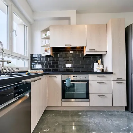 Le Petit Balcon - Les Demeures D'adrien